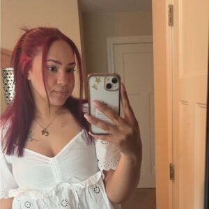 Meet your Posher, Maya